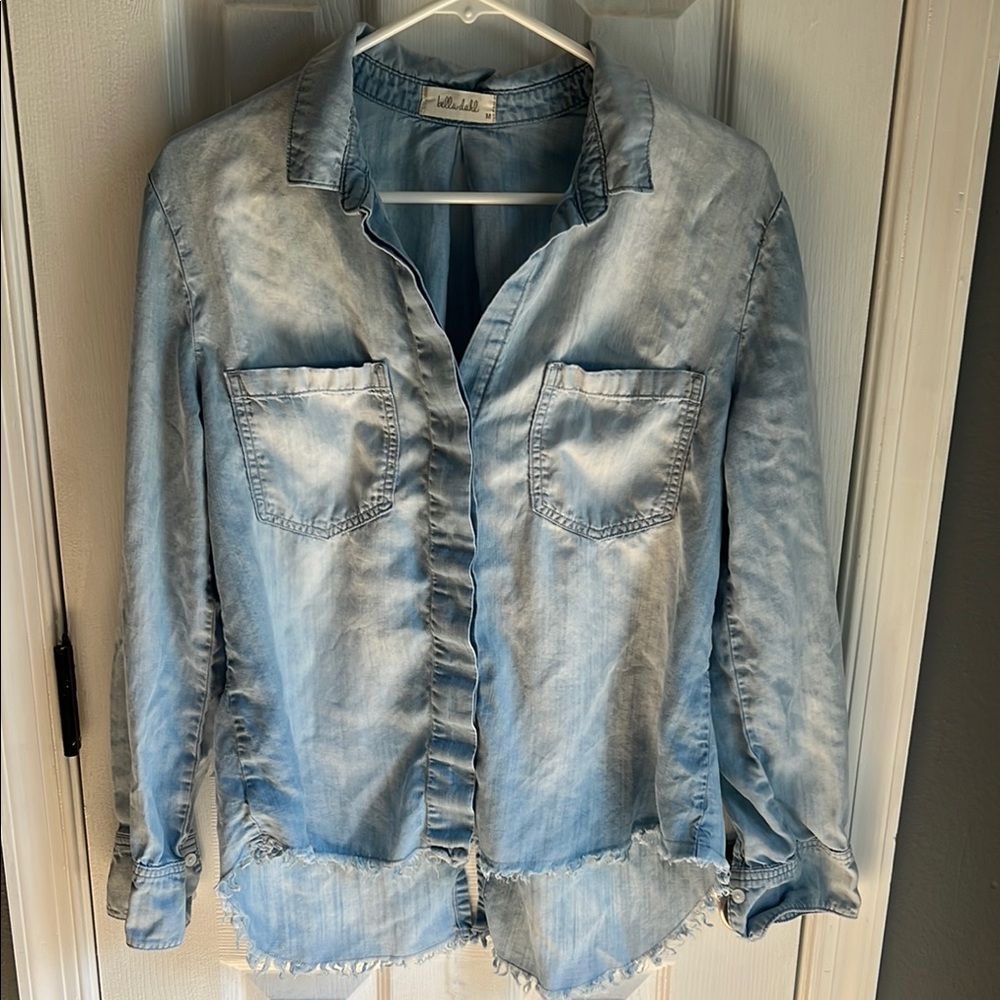 Bella Dahl Soft Blue Chambray Top